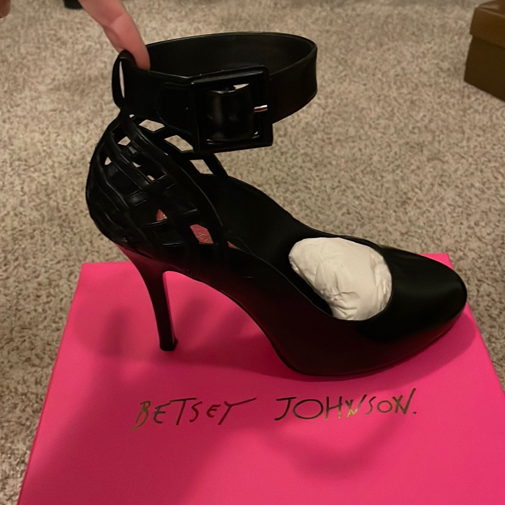 Black Betsy Johnson heels, size 7.5